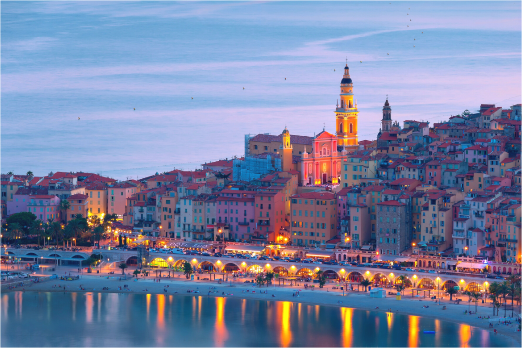 Main image Menton sunset